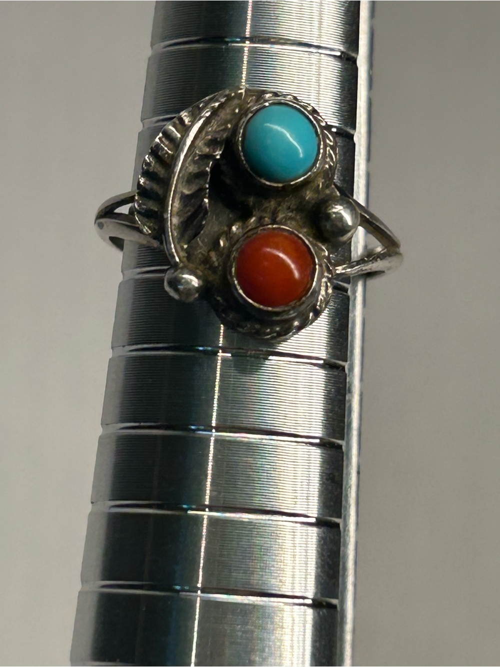 Vintage Navajo Silver Dual Stone Ring with Turquoise and Coral Women’s Size 5.5